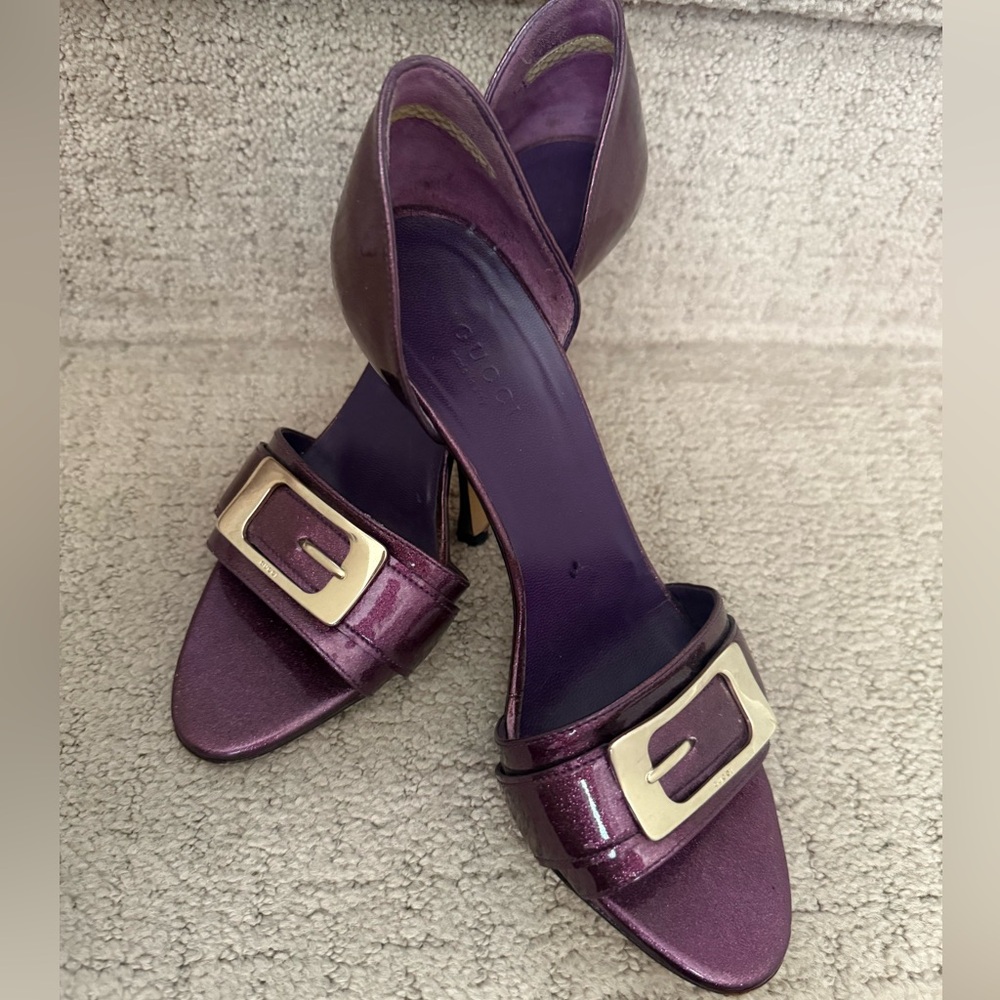 Gucci Heels - Picture 2 of 7